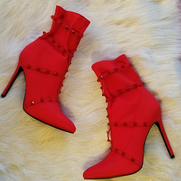 🚨⬇️💥Last Pair!💥SALE!💥 Red Stiletto Ankle Boots - Picture 4 of 4